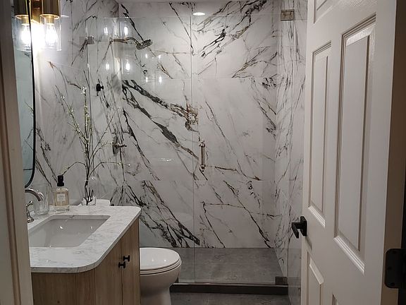 Second or Guest Bathroom from door