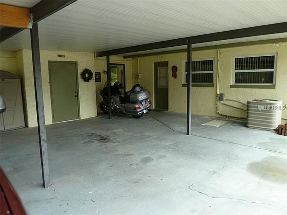 4th image of 7055 Lake Haven Dr