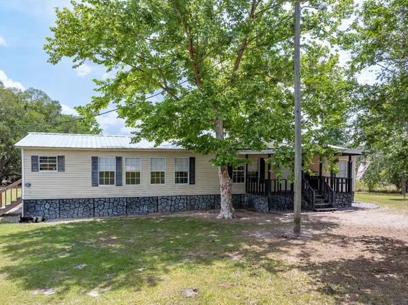 287 SW Glider Way, Fort White, FL 32038