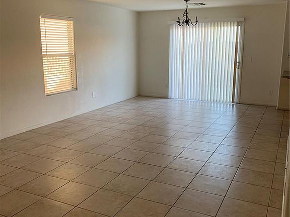 2nd image of 7452 Edgecove Ct