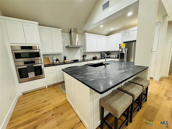 5th image of 1234 Bluff Creek Cir