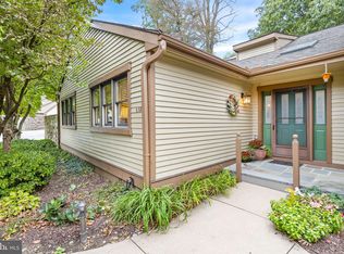 658 Heatherton Ln, West Chester, PA 19380