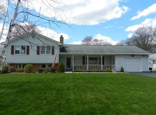 1329 Country Club Dr, Williamsport, PA 17701