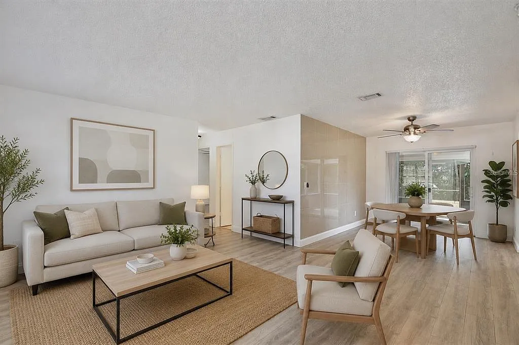2 bed, 2.0 bath, 1038 sqft, $1,975 — Photo 3
