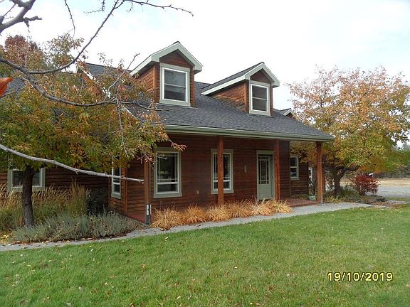 4th image of 4821 Pine Cone Dr