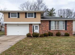 7340 Meadow Ln, Parma, OH