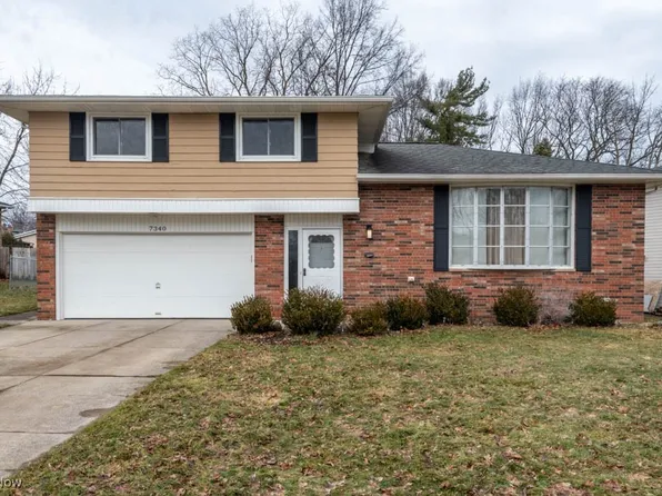 7340 Meadow Ln, Parma, OH 44134