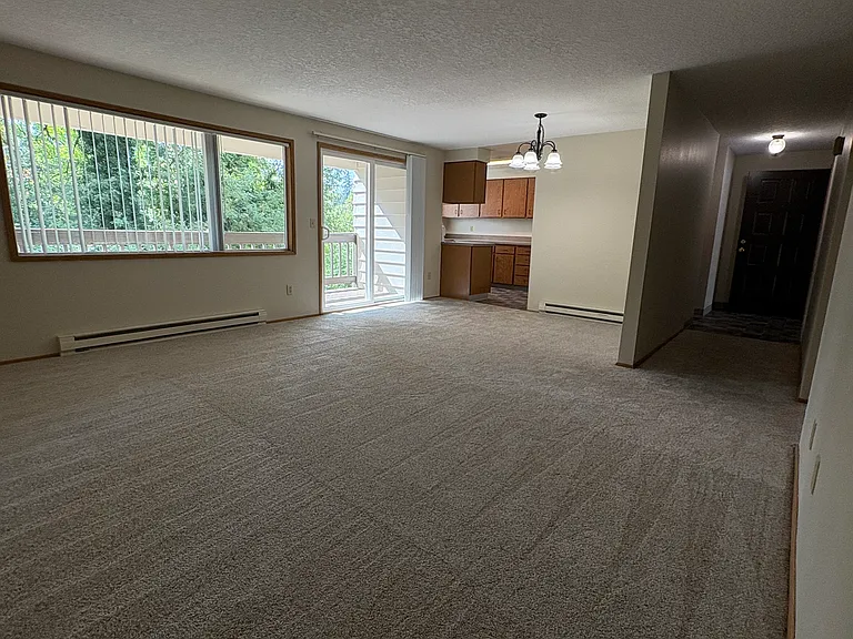 Chestnut Place Apartments — Photo 19