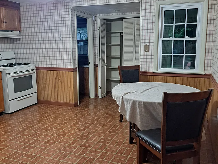 Kitchen with dining area