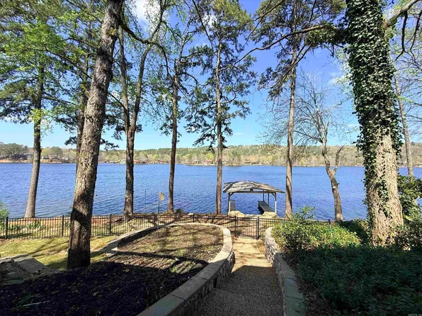 30 Sierra Dr, Hot Springs, AR 71909