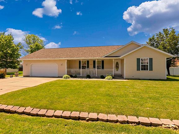2nd image of 308 Forest Park Dr