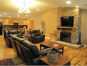 4th image of 4800 Kadle Dr