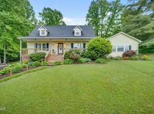 122 Margo Dr, Johnson City, TN 37601