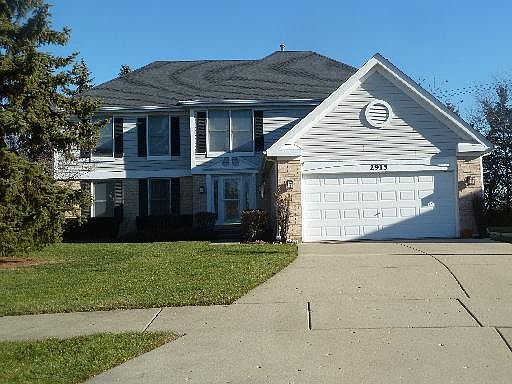 2nd image of 2915 Roslyn Ct
