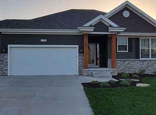 12006 S 212th St, Gretna, NE 68028
