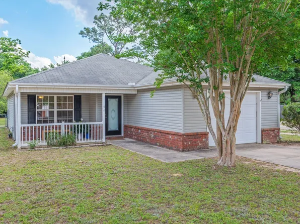 154 Patch Ave, Crestview, FL 32539