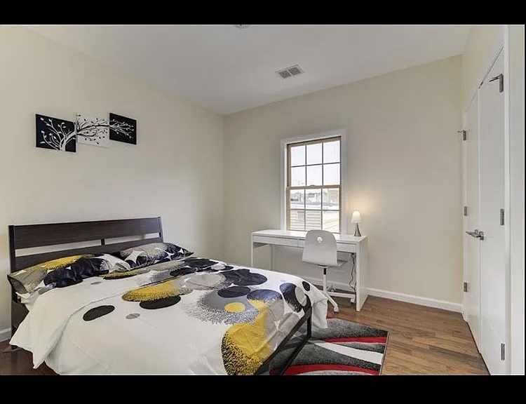 16 Corbin Ave #1 — Photo 4