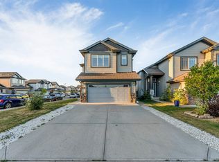 1264 25th Ave NW, Edmonton, AB T6T 2E5