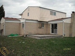 3rd image of 1114 Trevino Dr