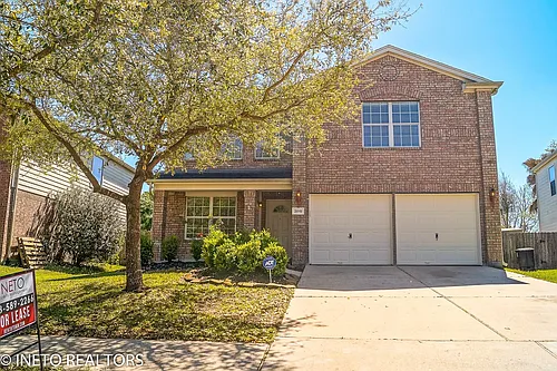2819 Foster Hill Dr Photo 1