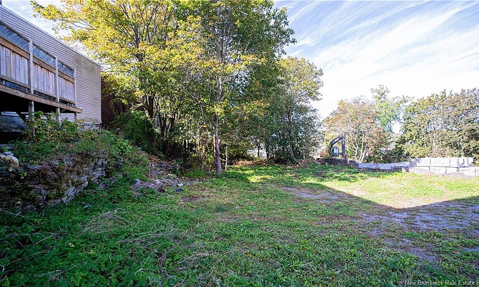 1st image of Garden St #9