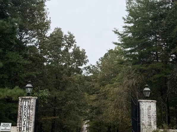 24 Copper Dr, Blairsville, GA 30512
