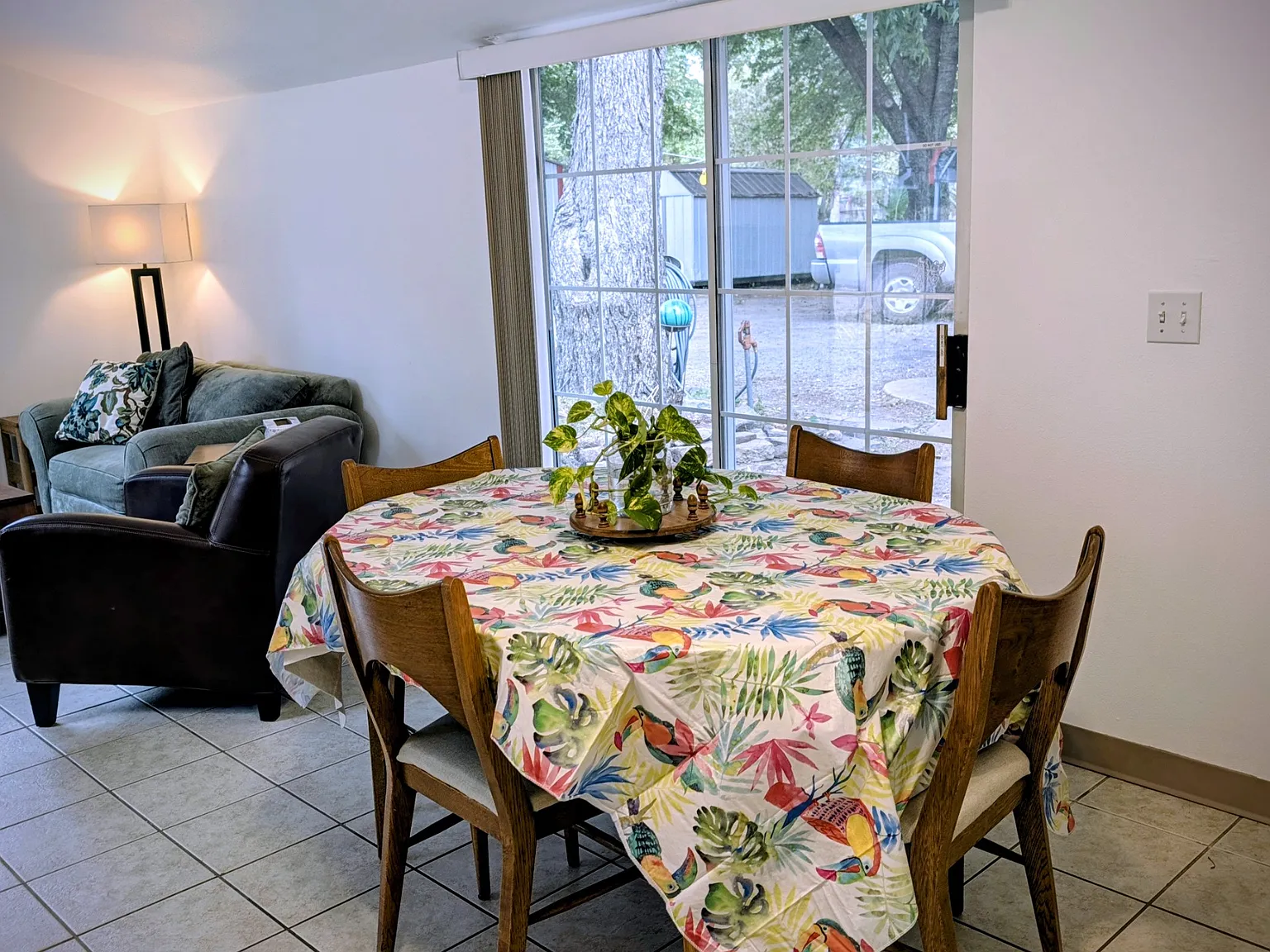 Studio, 575 sqft, $1,150 — Photo 1