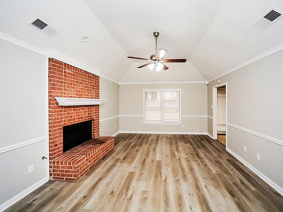 4th image of 7924 Tankard Dr