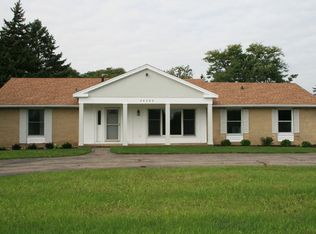 6N348 Rohlwing Rd, Itasca, IL 60143