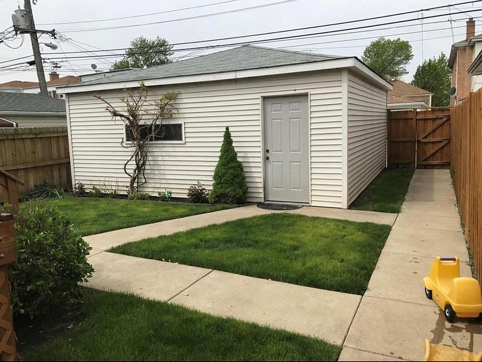 1st image of 3542 N Opal Ave
