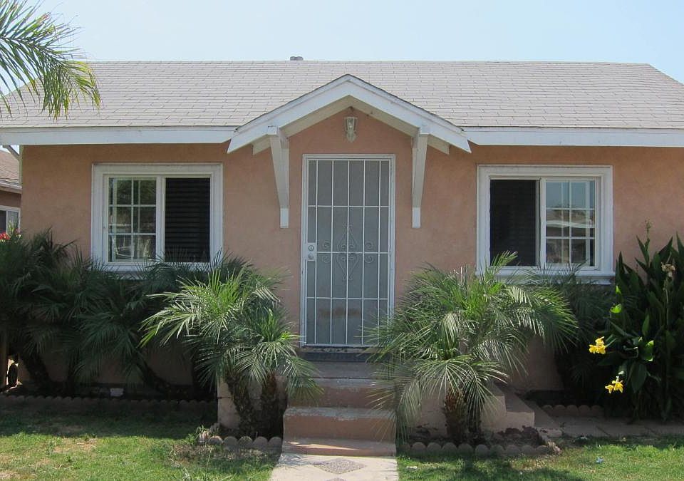 1st image of 20623 Raymond Ave