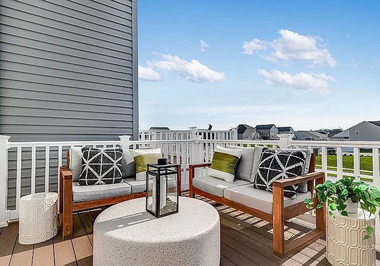 428 Seeback Dr — Photo 10