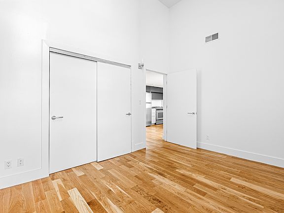 5th image of 105 Grand Ave APT 4A