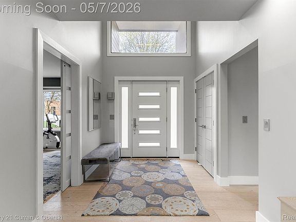 4th image of 10459 Hyne Rd