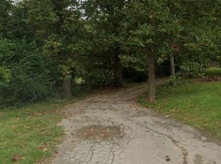 262 E Social Row Rd, Dayton, OH 45458