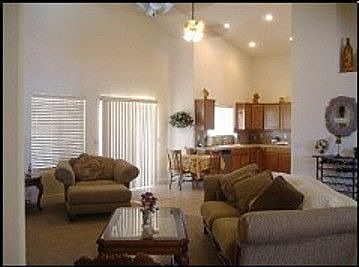 4th image of 2284 Mesa Dr