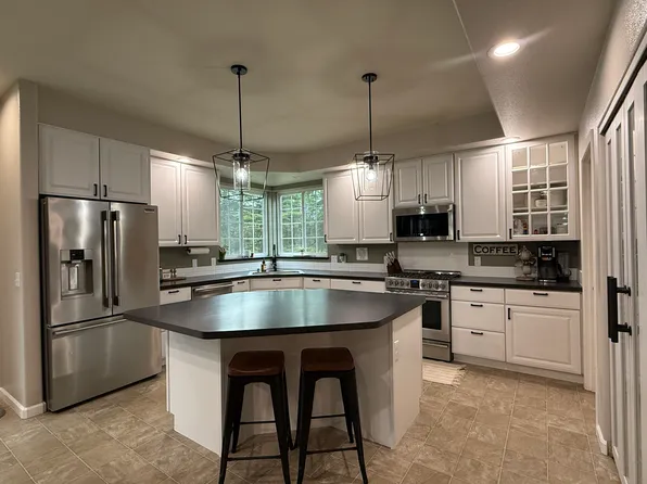 4715 Sockeye Cir, Kenai, AK 99611