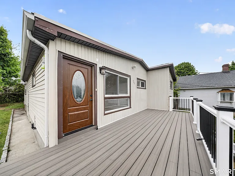 207 Hillcrest Rd — Photo 25