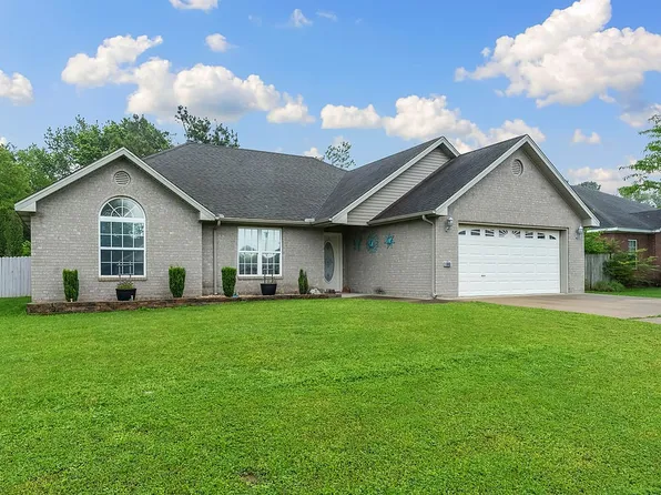 940 Todd Cir, Pea Ridge, AR 72751