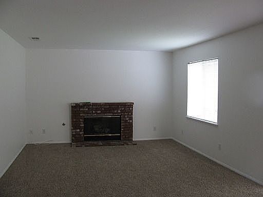 3rd image of 22894 Windwood Ln