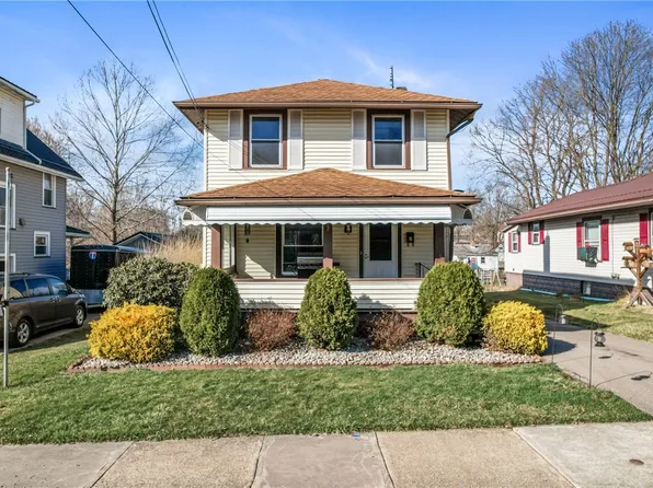6 E Ridge Ave, Greenville, PA 16125
