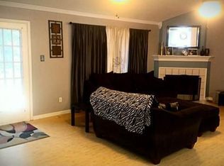 1707 Redwood Dr, Corinth, TX 76210