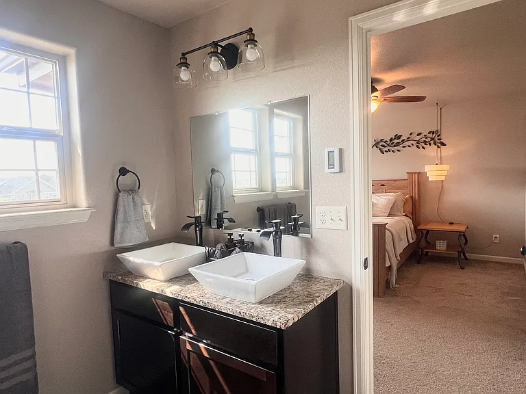 3406 Sienna Ave #B — Photo 4