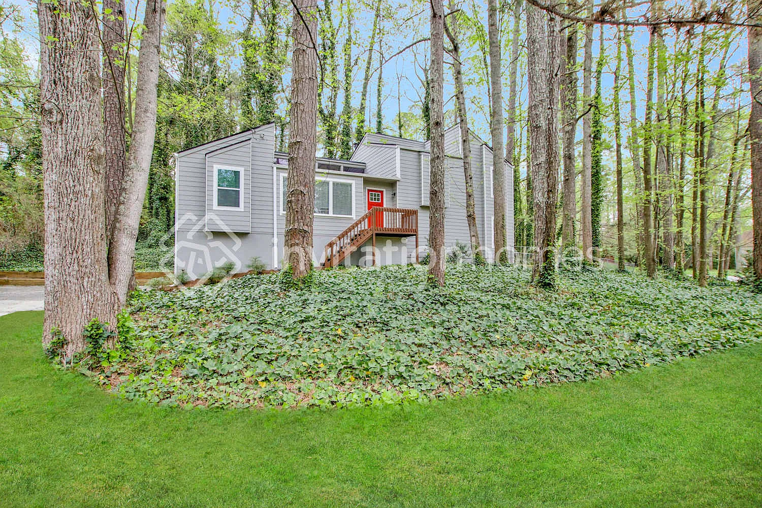 2980 Wayward Dr Marietta, GA 30066 — Photo 1