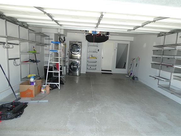 3rd image of 2203 Howard Ave #2203