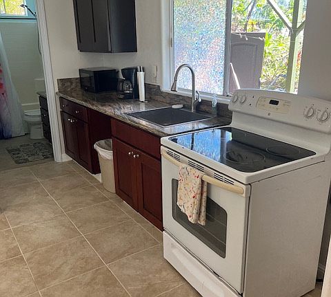 5th image of 12-325 Mapuana Ave