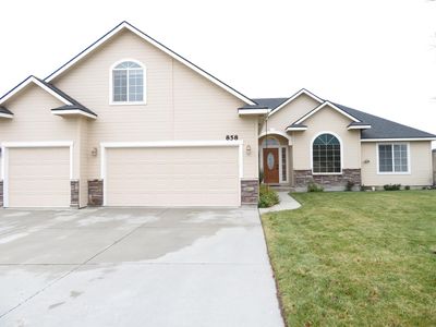 858 Horizon Way, Nampa, ID, 83686