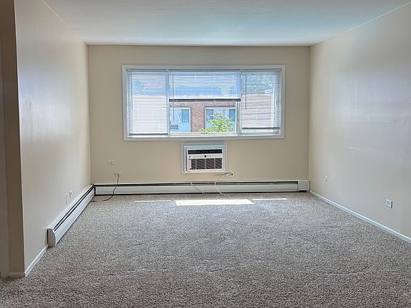 2nd image of 8538 Lotus Ave APT 610