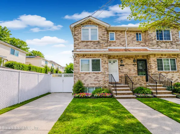 234 Queen St, Staten Island, NY 10314