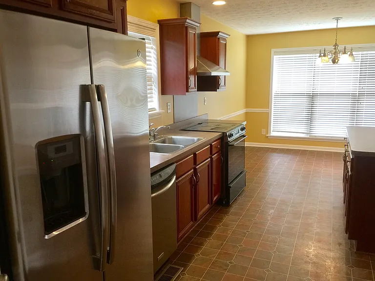 4505 Cherry Forest Cir — Photo 6